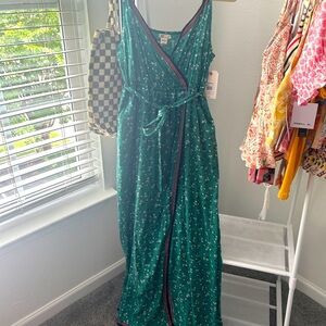 Billabong silky maxi wrap dress with tie size large